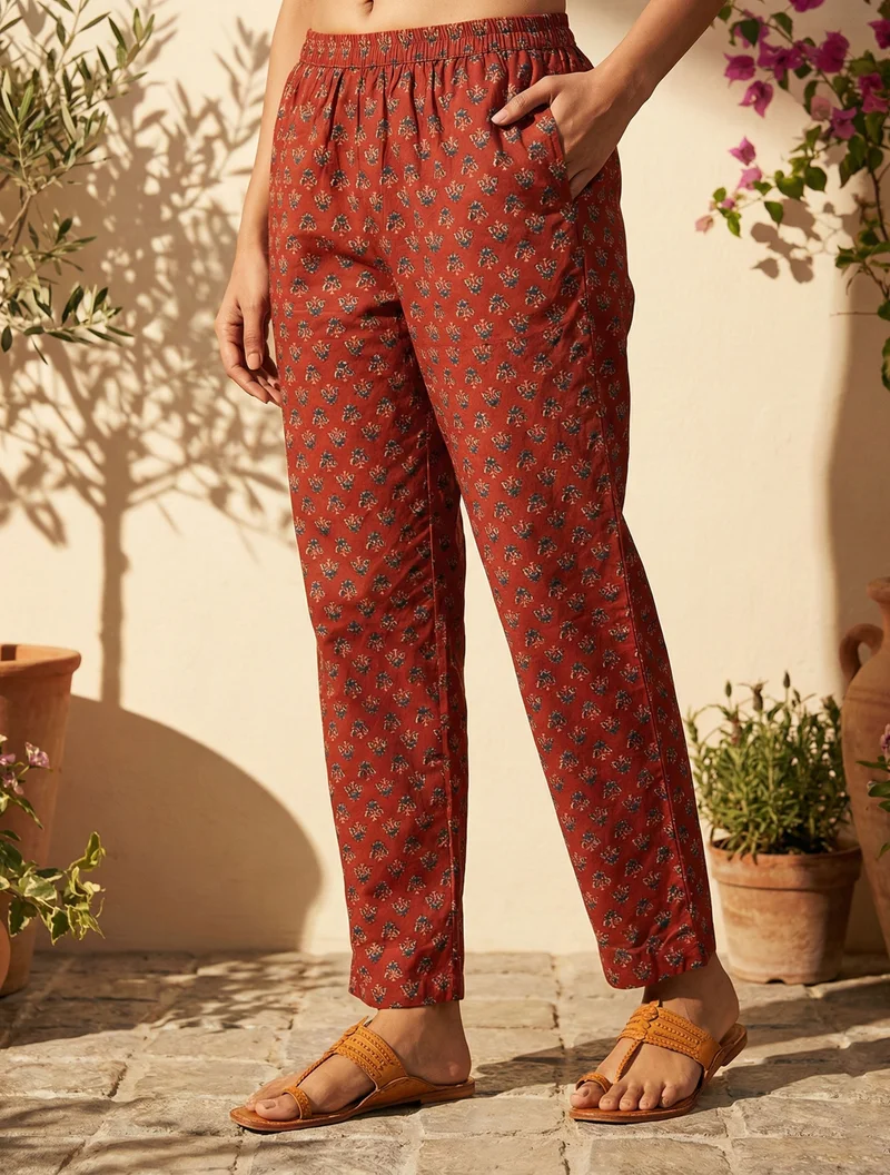 trueBrowns  trueBrowns Rust Floral Print Embroidered V-Neck Kurta Pant Dupatta Set  | Best Price UAE